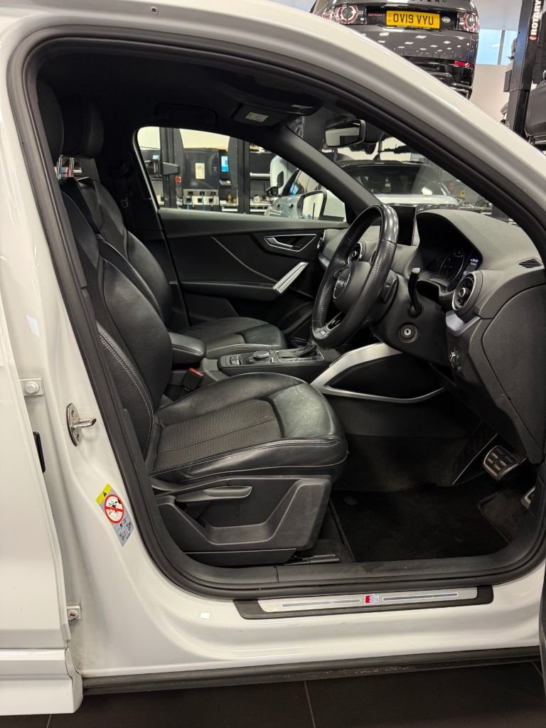 2017 67 AUDI Q2 1.4 TFSI COD S LINE SUV 5DR PETROL S TRONIC EURO 6 (S/S) (150 PS