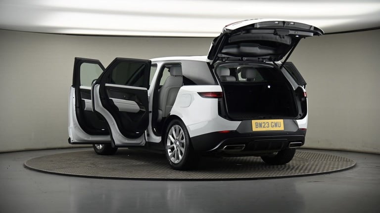 2023 Land Rover Range Rover Sport 3.0 P440e 38.2kWh SE SUV 5dr Petrol Plug-in Hybrid Auto 4WD Eur...