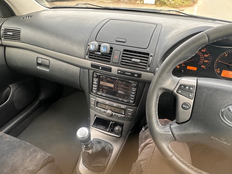 2007 Toyota Avensis 2.2 D-4D T180 5dr HATCHBACK Diesel Manual