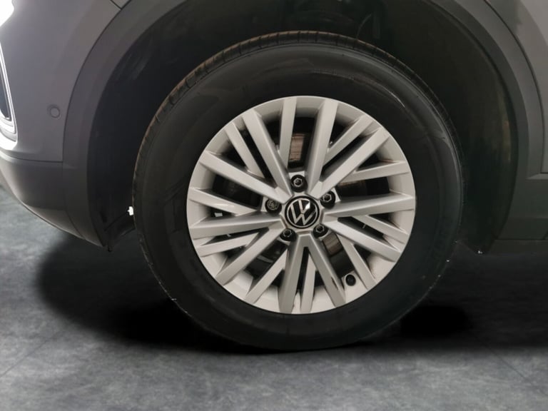 2022 Volkswagen T-Roc 1.0 TSI Life 5dr HATCHBACK PETROL Manual