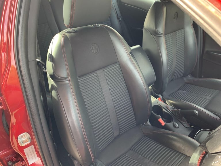 2010 Alfa Romeo Giulietta 1.4 TB MultiAir Veloce Euro 5 (s/s) 5dr HATCHBACK Petrol Manual