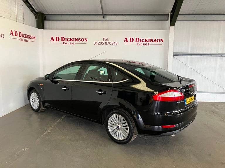 2007 Ford Mondeo 2.0 Ghia 5dr HATCHBACK PETROL Manual