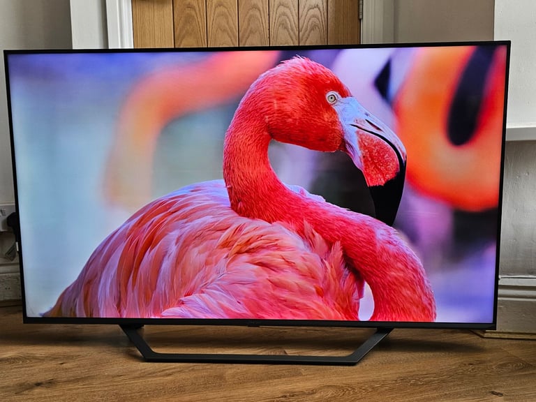 Hisense 55 inch Frameless Smart 4K UHD TV, Apps,