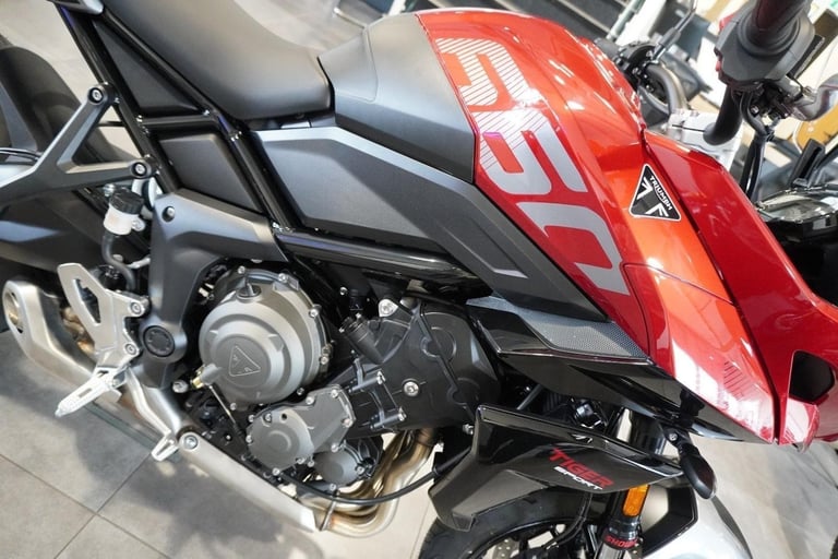 Triumph Tiger Sport 660, 2025, Carnival Red. IN STOCK NOW
