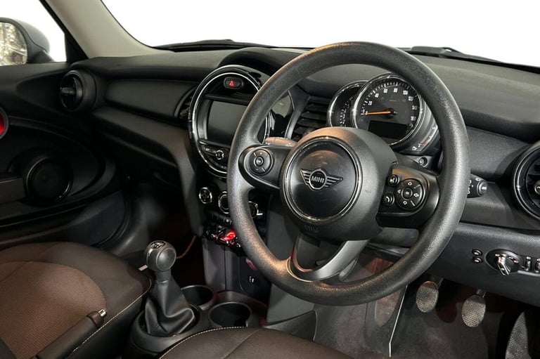 2019 19 MINI HATCH 1.5 ONE CLASSIC HATCHBACK 3DR PETROL MANUAL EURO 6 (S/S) (102