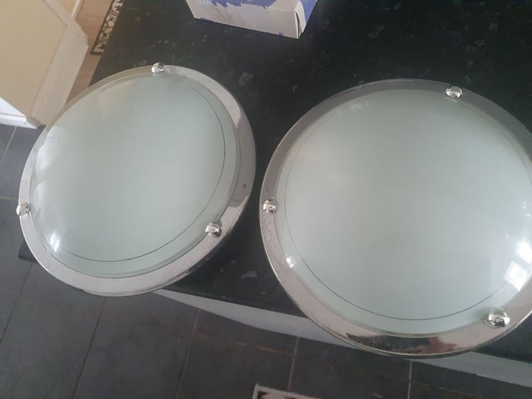 3 Round Bathroom lights