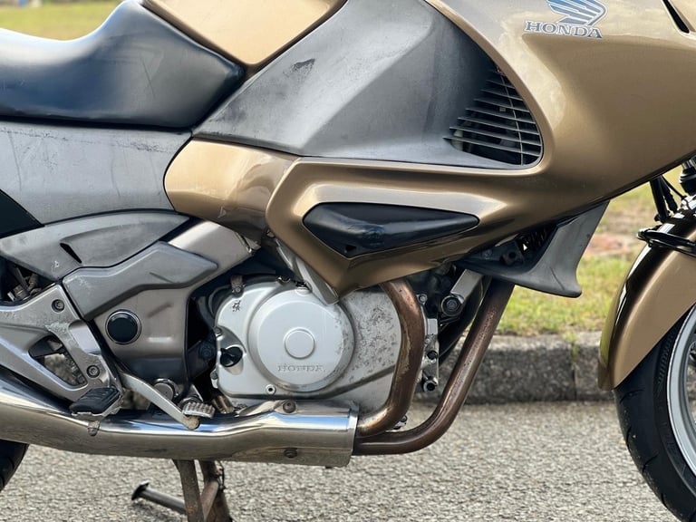 2007 Honda Deauville NT700 ABS Full Luggage Budget Bike MOT & HPI FAST DELIVERY