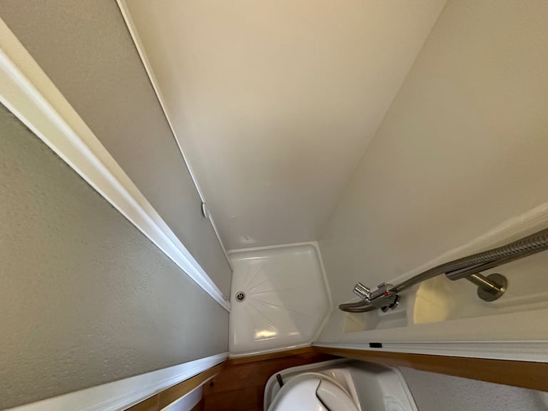 Motorhome autotrail scout se 6 berth u shape lounge 