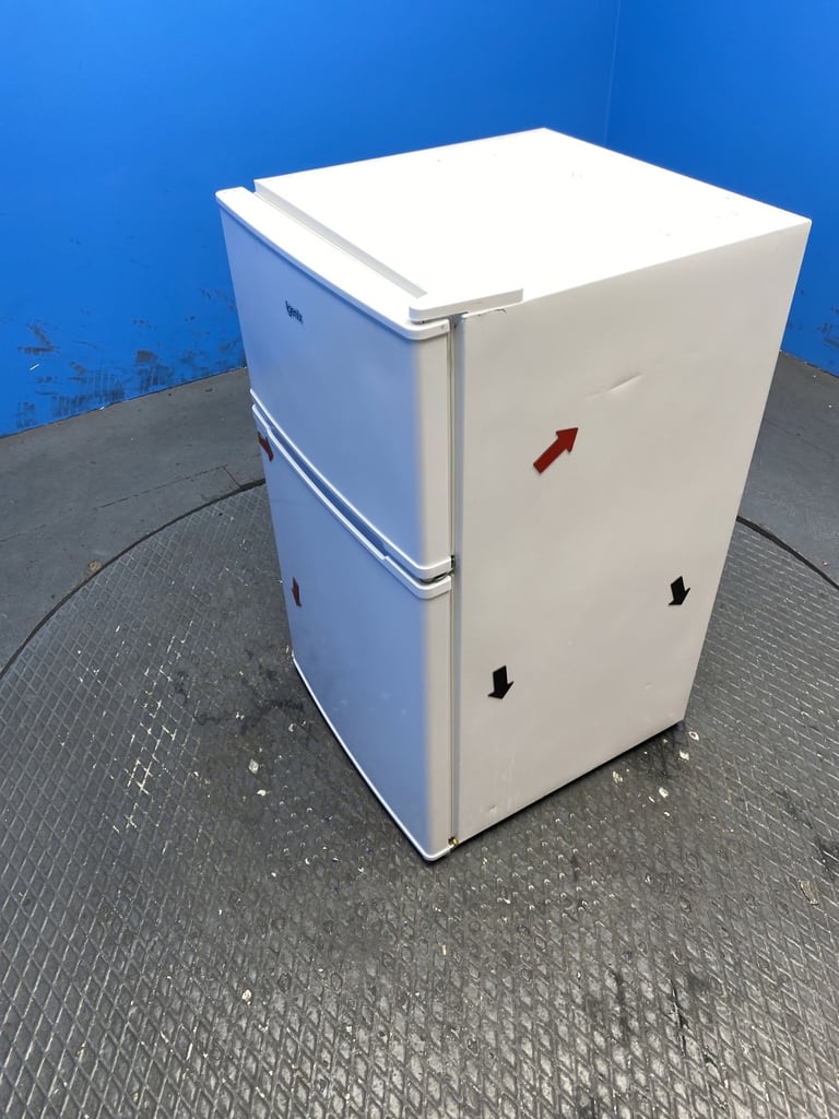 Igenix IG347FF 96 Litre Undercounter Fridge Freezer