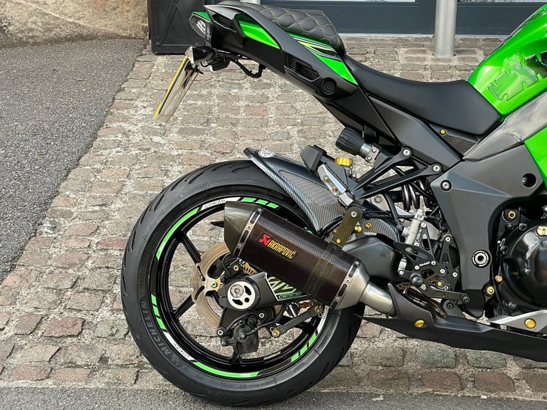 2017 Kawasaki Z1000sx sports touring motorcycle in Green