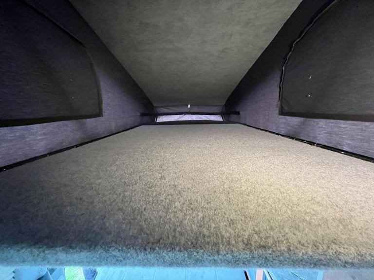2000 Import Toyota HiAce 2.7L 4WD Petrol Auto 4 Berth Campervan
