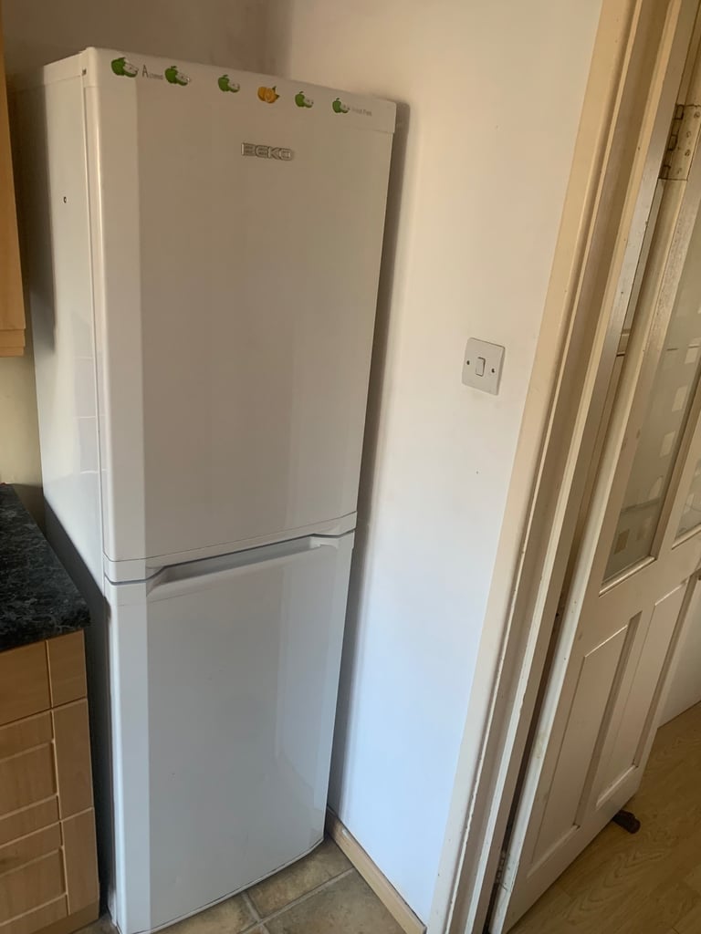 image for Beko fridge freezer, no frost,  in good working condition