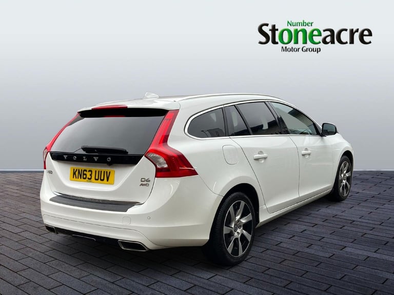 2014 Volvo V60 2.4 D6 Estate 5dr Diesel Plug-in Hybrid Geartronic AWD Euro 5 (s/s) (285 ps ESTATE...