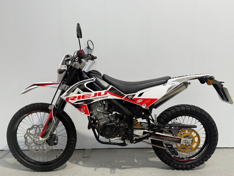 Rieju MRT Marathon Pro 125 2023 Only 3563miles Nationwide Delivery Available 