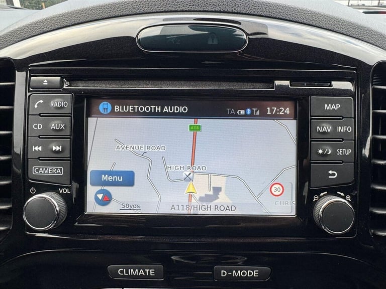 2016 Nissan Juke 1.2 DIG-T N-Connecta Euro 6 (s/s) 5dr SUV Petrol Manual