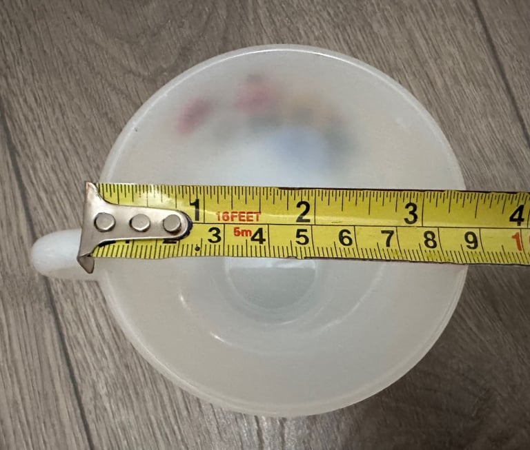 MUST GO - 4x vintage teacups with saucers