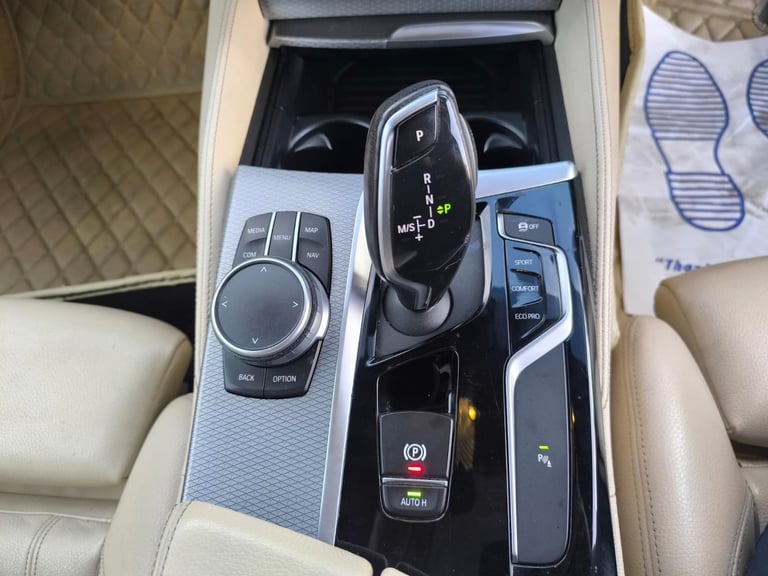2020 BMW 5 Series 2.0 Diesel Hybrid PCO Ready 520d MHT M Sport 5 Seats 4dr Euro 6 ULEZ Free SALOO...
