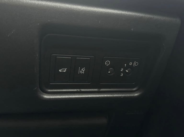 2019 Land Rover Discovery Sport  Manual
