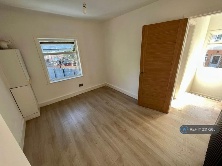 3 bedroom house in Avon Street, Birkenhead, CH41 (3 bed) (#2317285)