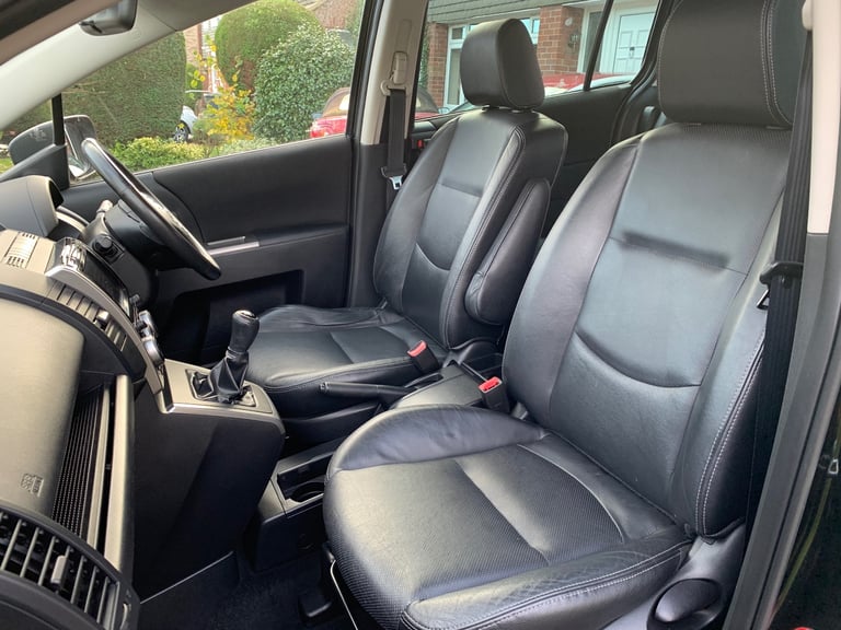 Mazda 5 - 7 Seater - Automatic Rear Doors-Sat Nav-Reverse Camera-Leather Interior