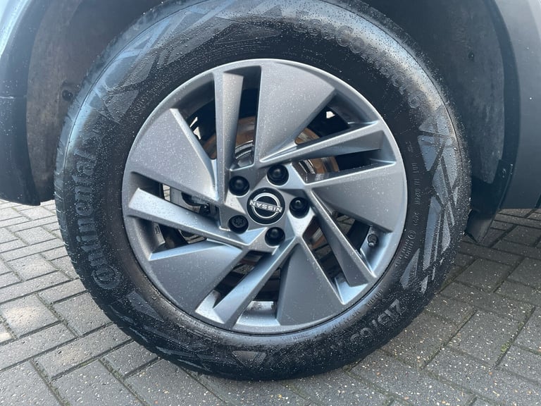 2023 Nissan Qashqai 1.3 DiG-T MH Acenta Premium 5dr HATCHBACK PETROL Manual