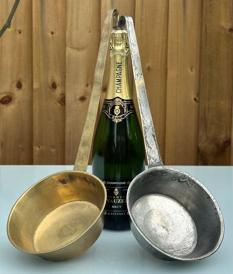 ANTIQUE FRENCH BRASS LADLES, HANGING DIPPERS, LOUCHES, L38cm - 1800s KITCHENALIA - WILL POST!