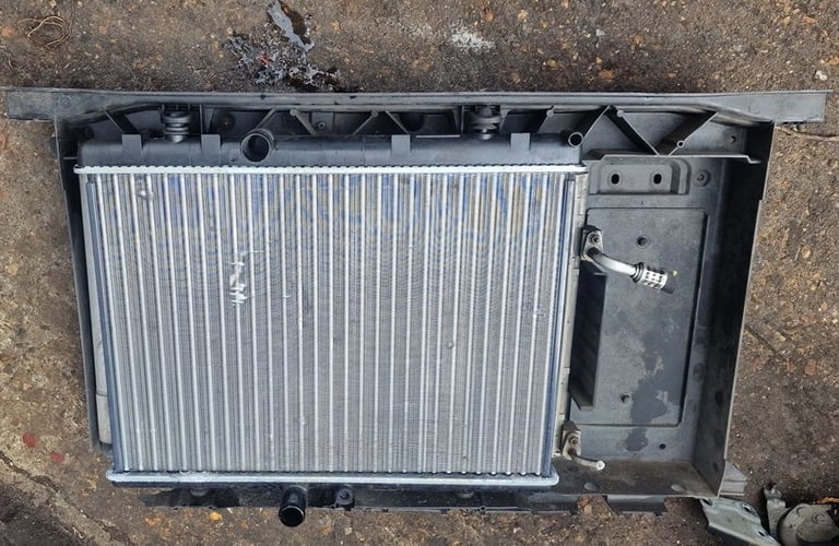 Peugeot Partner 1.6 Radiator Petrol 2014