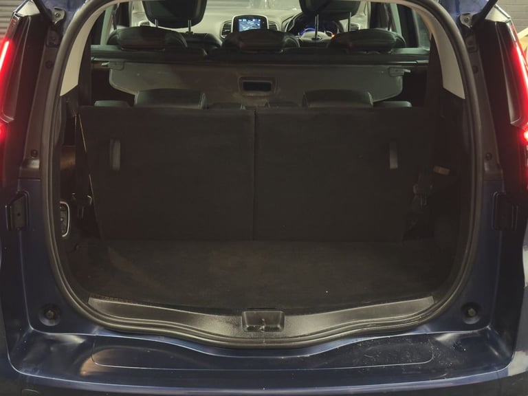 2019 Renault Grand Scenic 1.7 Blue dCi Signature MPV 5dr Diesel Manual Euro 6 (s/s) (120 ps) MPV ...