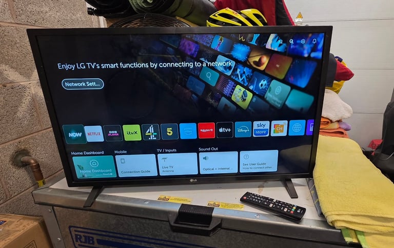 LG 32" TV