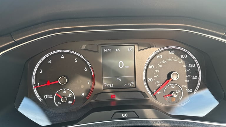 2020 Volkswagen T Roc 1.5 TSI 148hp SE Evo 5 Dr Manual with Light Pack  