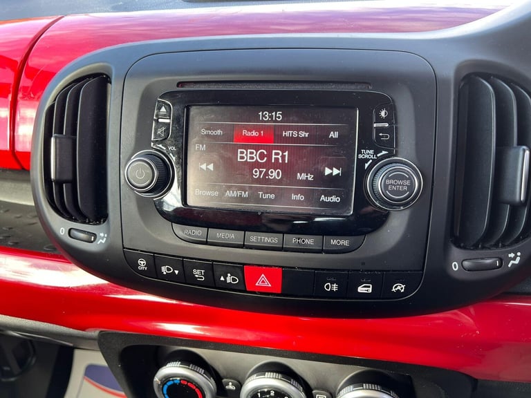 2014 Fiat 500L 1.6 MultiJet Pop Star MPW Euro 5 (s/s) 5dr MPV Diesel Manual