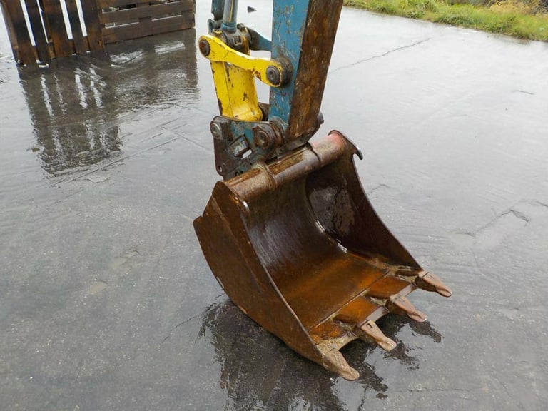 Mini excavator Yanmar VIO50-U 2013