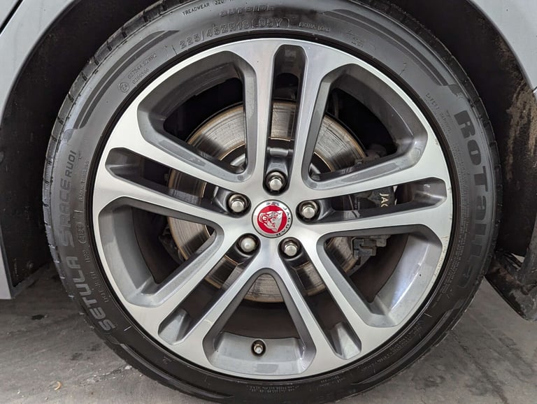 2020 Jaguar XE 2.0d R-Dynamic S 4dr Auto SALOON DIESEL Automatic