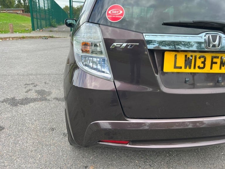 2013 Honda Fit LX HYBRID ELECTRIC Automatic