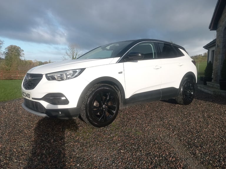 Vauxhall, GRANDLAND X, Hatchback, 2019, Manual, 1199 (cc), 5 doors