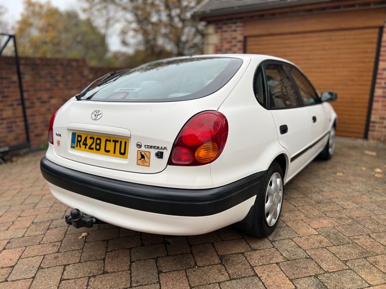 1997 Toyota Corolla 1.3 GS 5dr Auto HATCHBACK Petrol Automatic