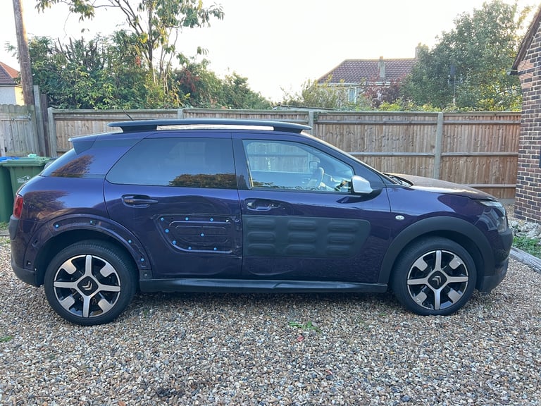 Citroen, C4 CACTUS, Hatchback, 2015, Manual, 1199 (cc), 5 doors