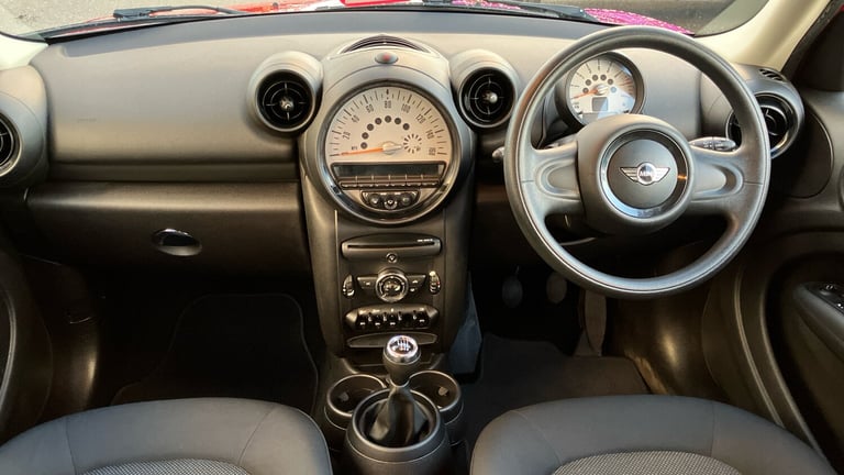 2014 MINI Countryman 1.6 Cooper 5dr Petrol Hatchback Hatchback Petrol Manual