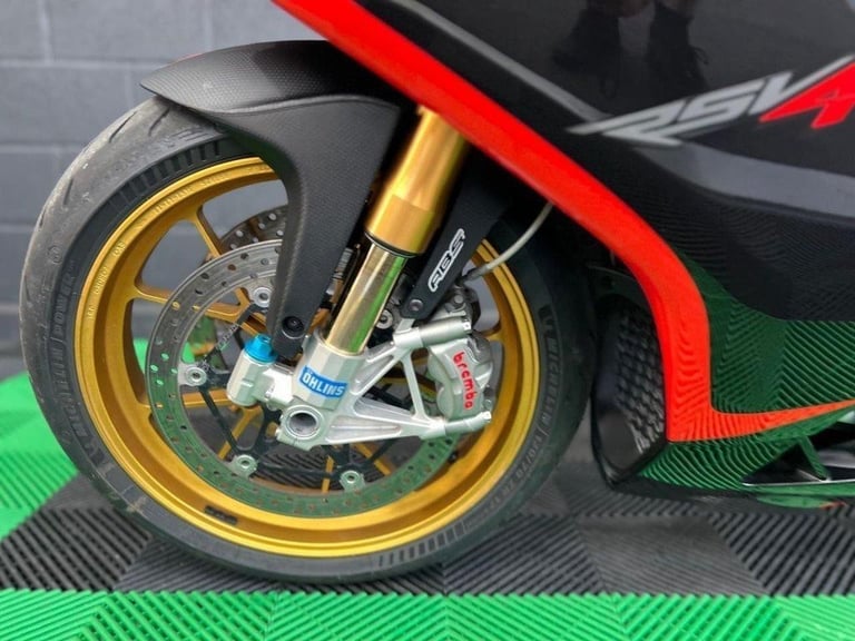 2013 13 APRILIA RSV4 FINANCE SPECIALISTS APPLY NOW