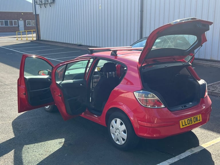 2009 Vauxhall Astra 1.7 CDTi 16V ecoFLEX Life [110] 5dr [AC] HATCHBACK Diesel Manual