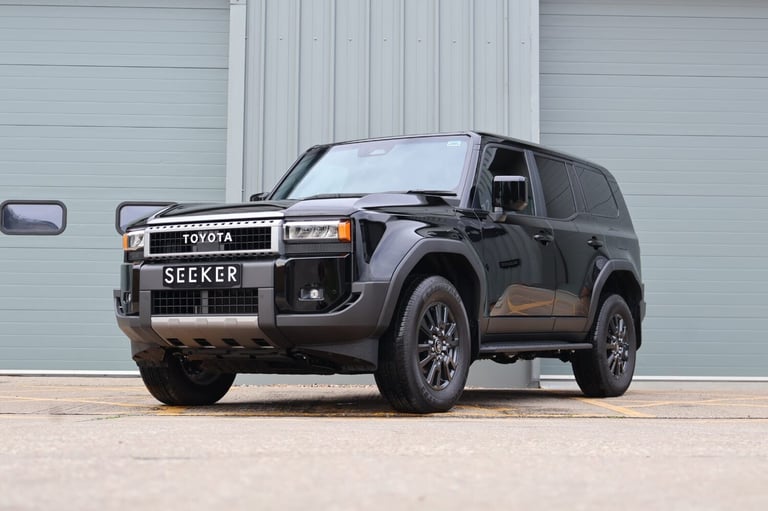 2025 Toyota Landcruiser 2.8D 204 Commercial Auto ASK ABOUT REAR SEAT CONVERSIONS  PANEL VAN Diese...