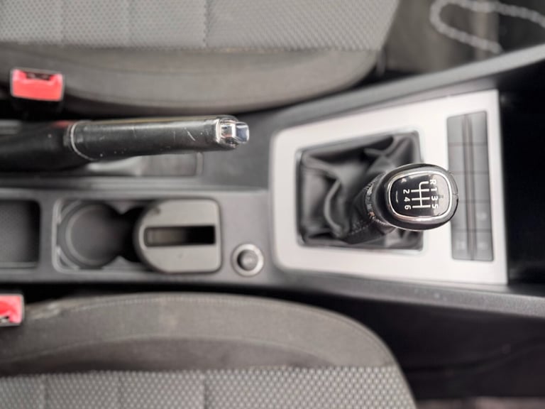 2014 Skoda Octavia 1.4 TSI SE 5dr HATCHBACK Petrol Manual