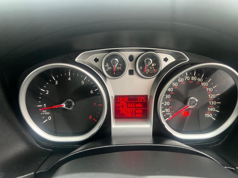 Ford, FOCUS, Hatchback, 2010, Manual, 1596 (cc), 5 doors