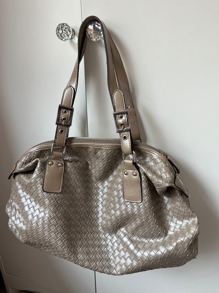 image for XOXO shoulder hand bag excellent condition, as new. A neutral beige colour
