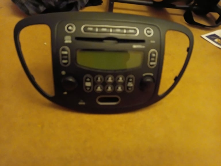 image for Hyundai i10 radio