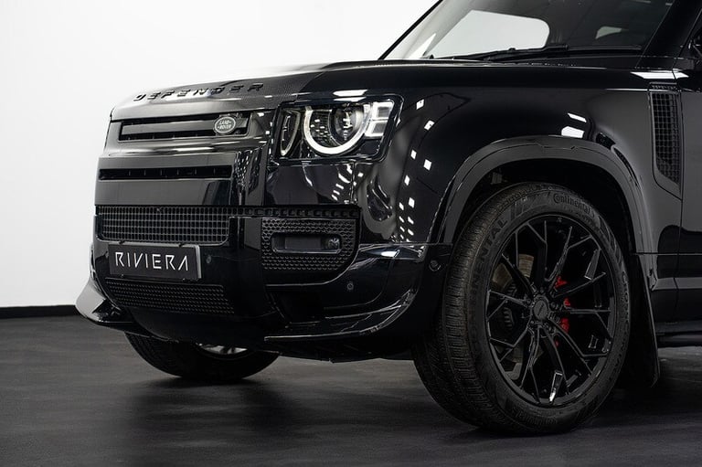 2024 Land Rover Defender 3.0 D250 X-Dynamic HSE 90 3dr Auto ESTATE DIESEL Automatic