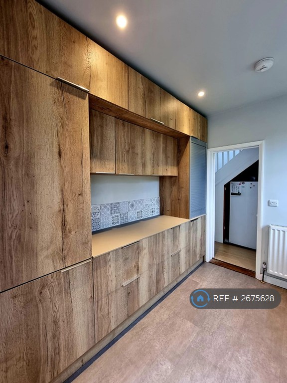 4 bedroom house in Laflouder Lane, Mullion, TR12 (4 bed) (#2675628)