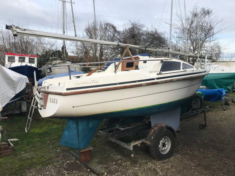 Leisure 17 & Trailer for sale