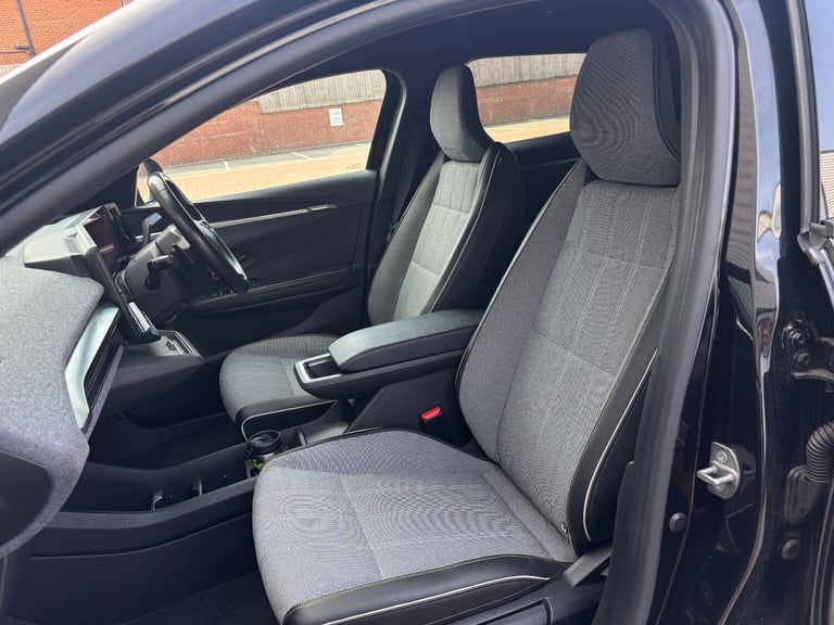 2023 Renault Megane E Tech EV60 160kW Techno 60kWh Optimum Charge 5dr Auto Hatchback Electric Aut...