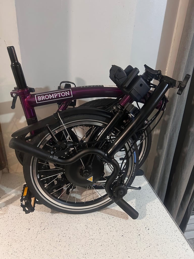 BROMPTON FOLDING ELECTRIC C LINE 4 SPEED BICYCLE IN AMETHYST LACQUER 